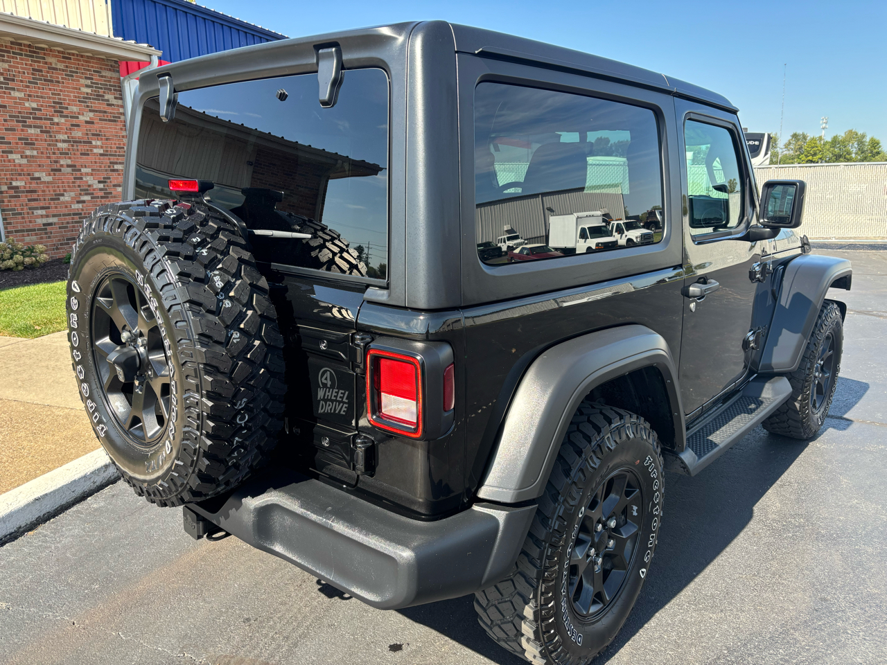 2023 Jeep Wrangler Willys Two-Door photo 3