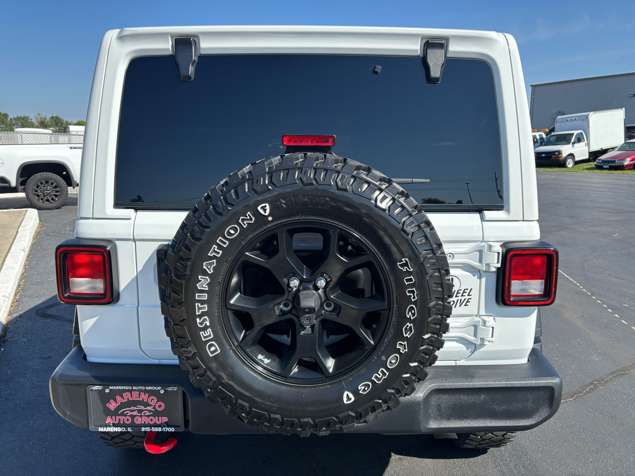 2023 Jeep Wrangler Willys photo 4