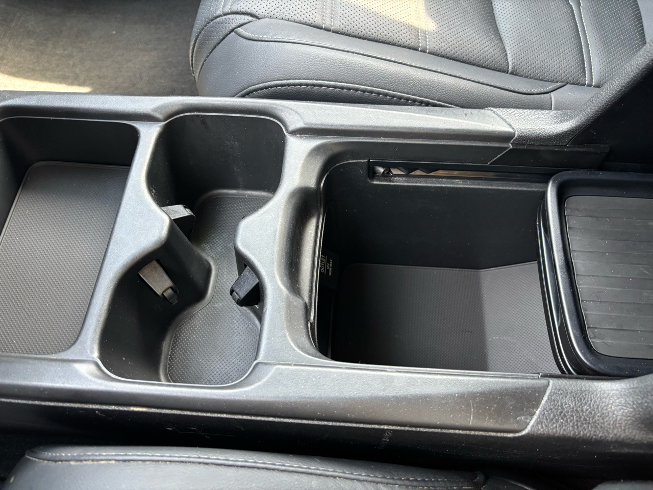 2020 Honda CR-V Hybrid EX-L photo 25
