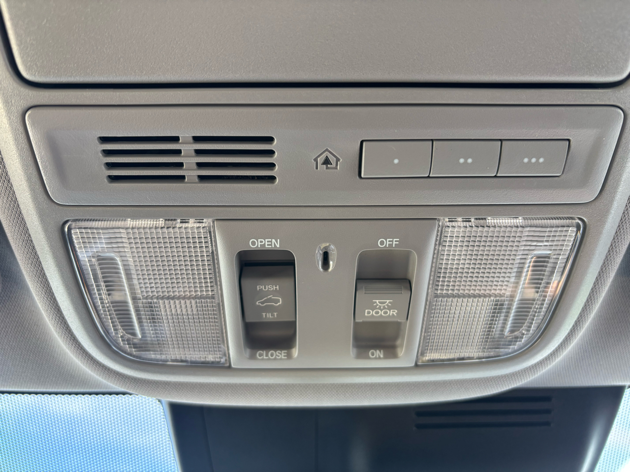 2020 Honda CR-V Hybrid EX-L photo 28