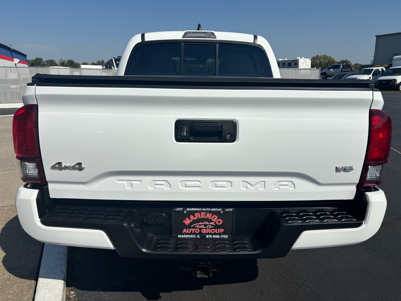 2023 Toyota Tacoma SR Double Cab V6 photo 4