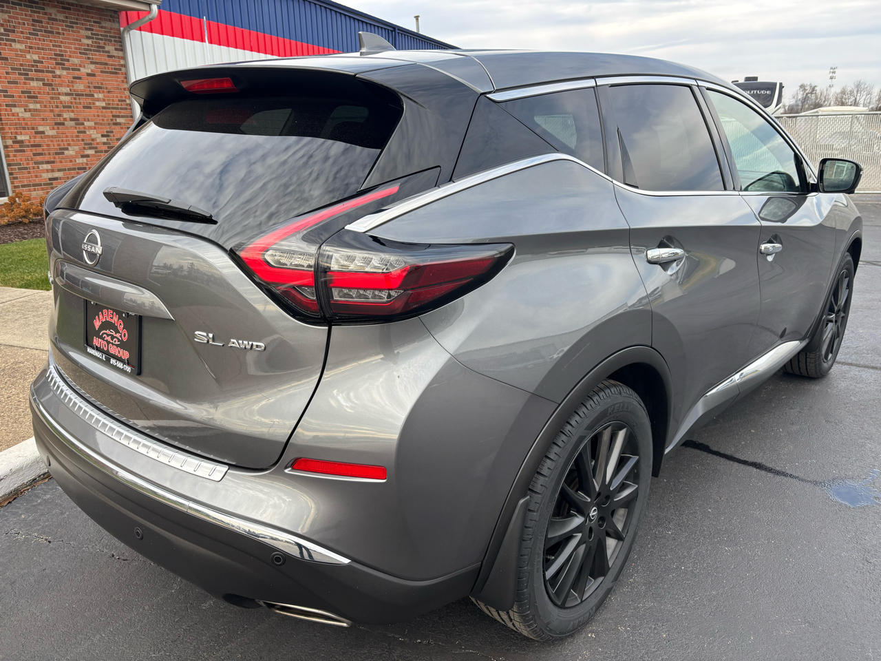 2023 Nissan Murano SL photo 3
