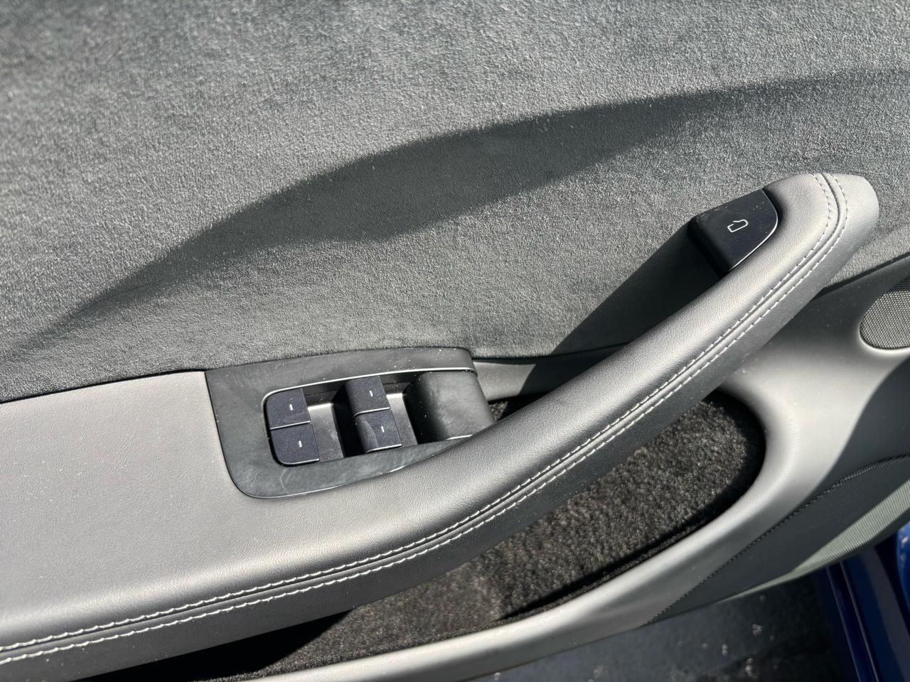 Tesla Model 3 Long Range AWD 2025