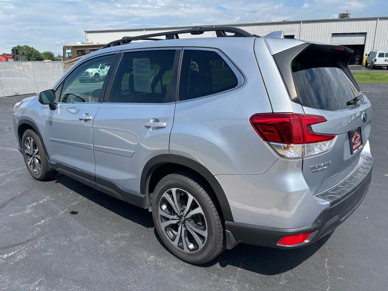 Subaru Forester Limited CVT 2022