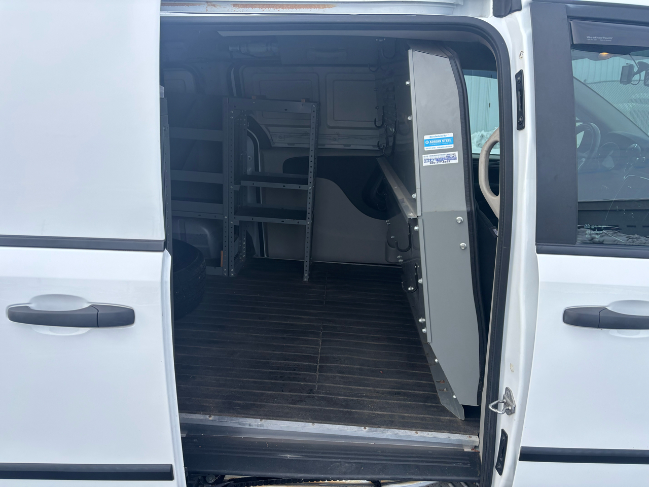 RAM Cargo Van 119" WB Tradesman 2015