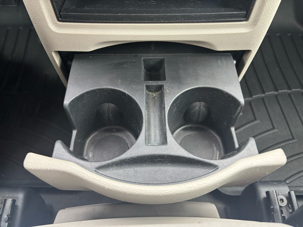 RAM Cargo Van 119" WB Tradesman 2015