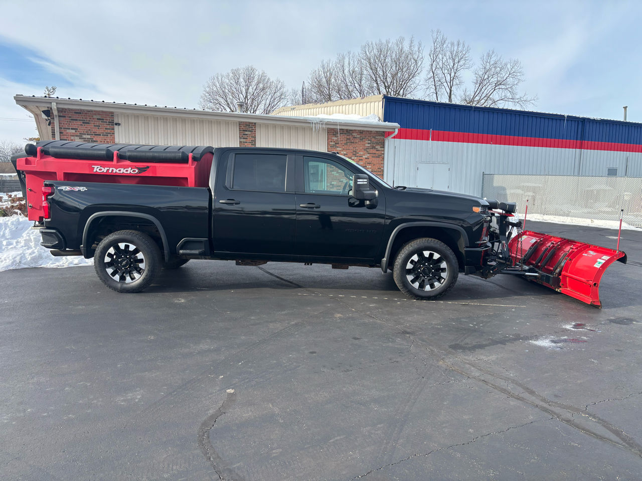 Chevrolet Silverado 2500HD 4WD Crew Cab 159" Custom 2020