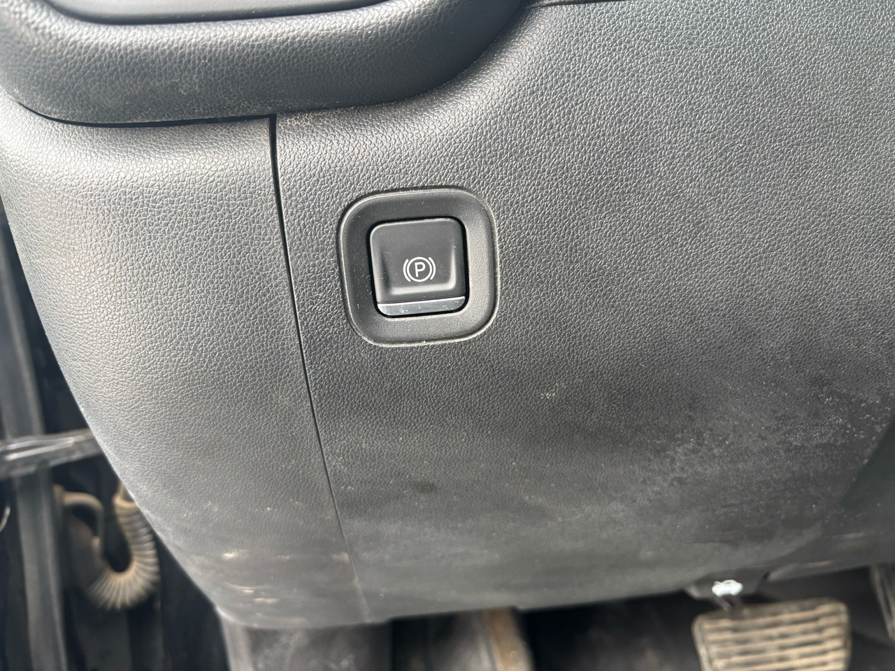 Chevrolet Silverado 2500HD 4WD Crew Cab 159" Custom 2020