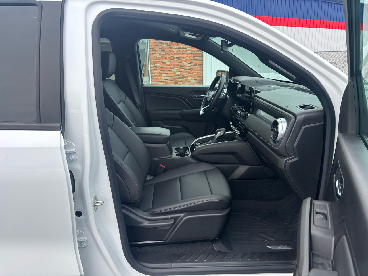 Chevrolet Colorado 4WD Crew Cab LT 2023