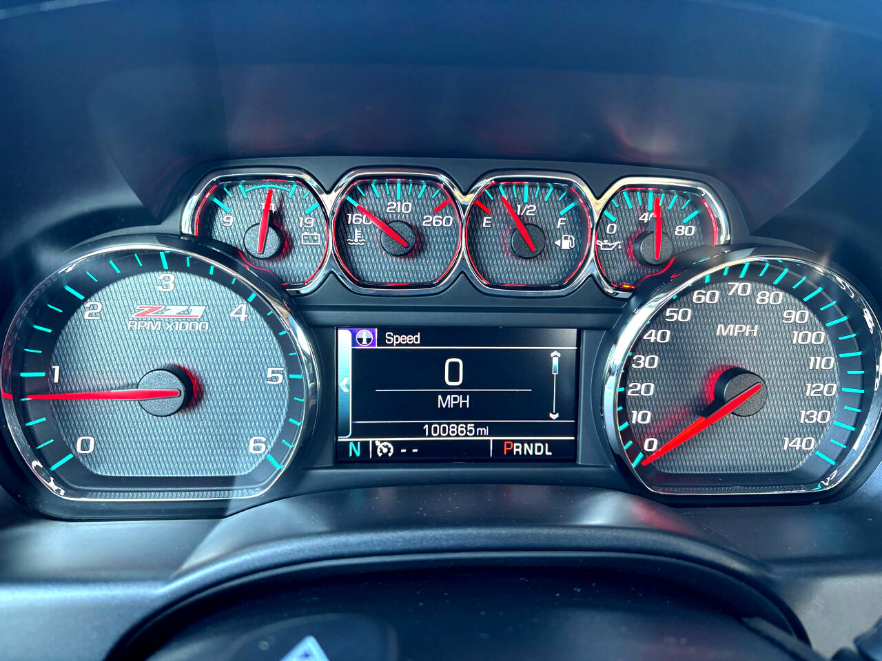 Chevrolet Silverado 1500 4WD Crew Cab 143.5" LT w/2LT 2017