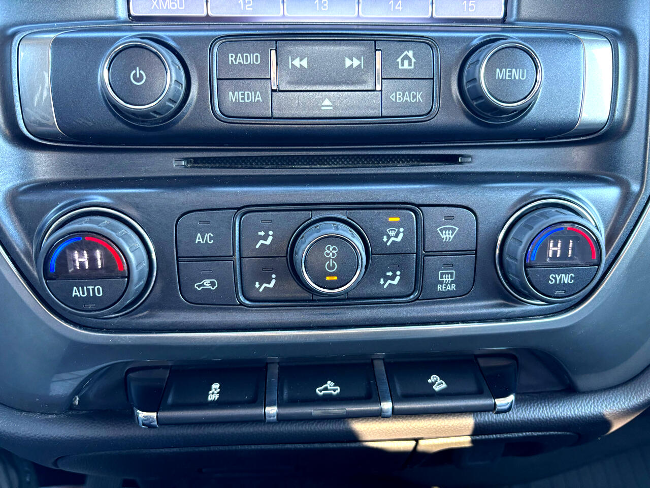 Chevrolet Silverado 1500 4WD Crew Cab 143.5" LT w/2LT 2017