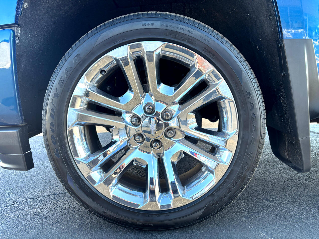 Chevrolet Silverado 1500 4WD Crew Cab 143.5" LT w/2LT 2017