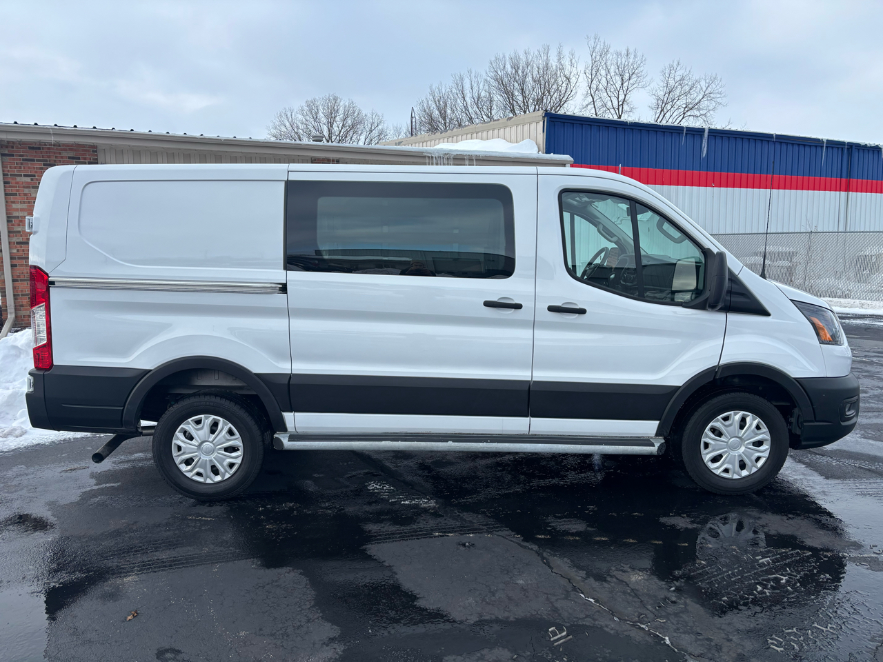Ford Transit Cargo Van T-250 130" Low Rf 9070 GVWR RWD 2024
