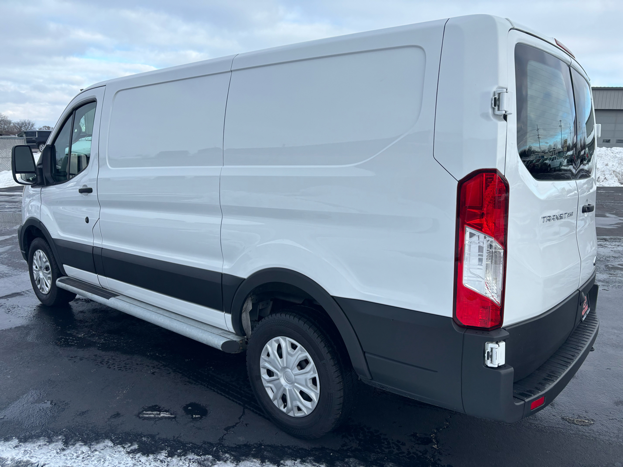 Ford Transit Cargo Van T-250 130" Low Rf 9070 GVWR RWD 2024