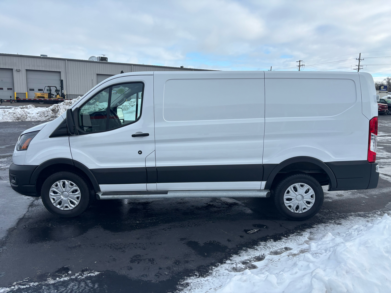 Ford Transit Cargo Van T-250 130" Low Rf 9070 GVWR RWD 2024