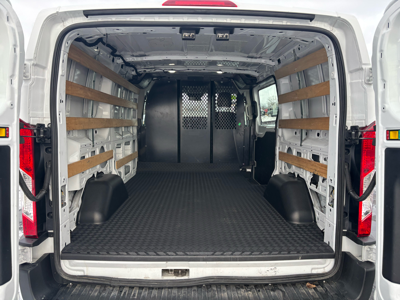 Ford Transit Cargo Van T-250 130" Low Rf 9070 GVWR RWD 2024