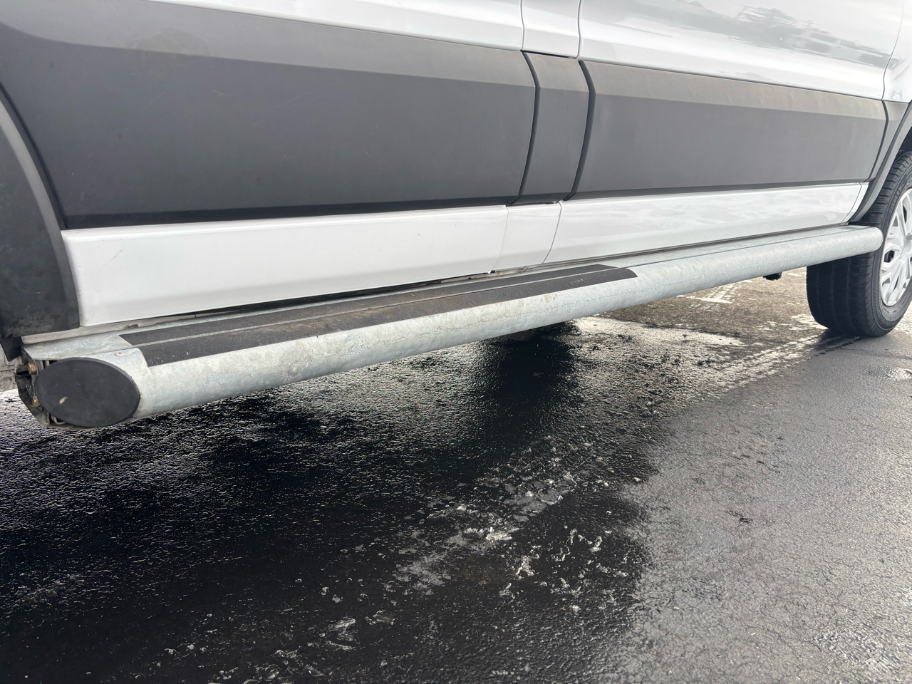 Ford Transit Cargo Van T-250 130" Low Rf 9070 GVWR RWD 2024