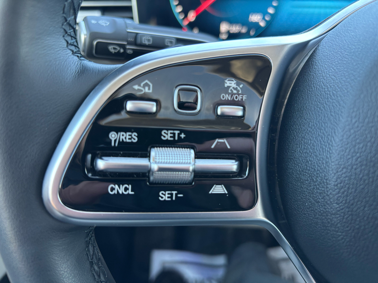 Mercedes-Benz GLS GLS 450 4MATIC SUV 2023