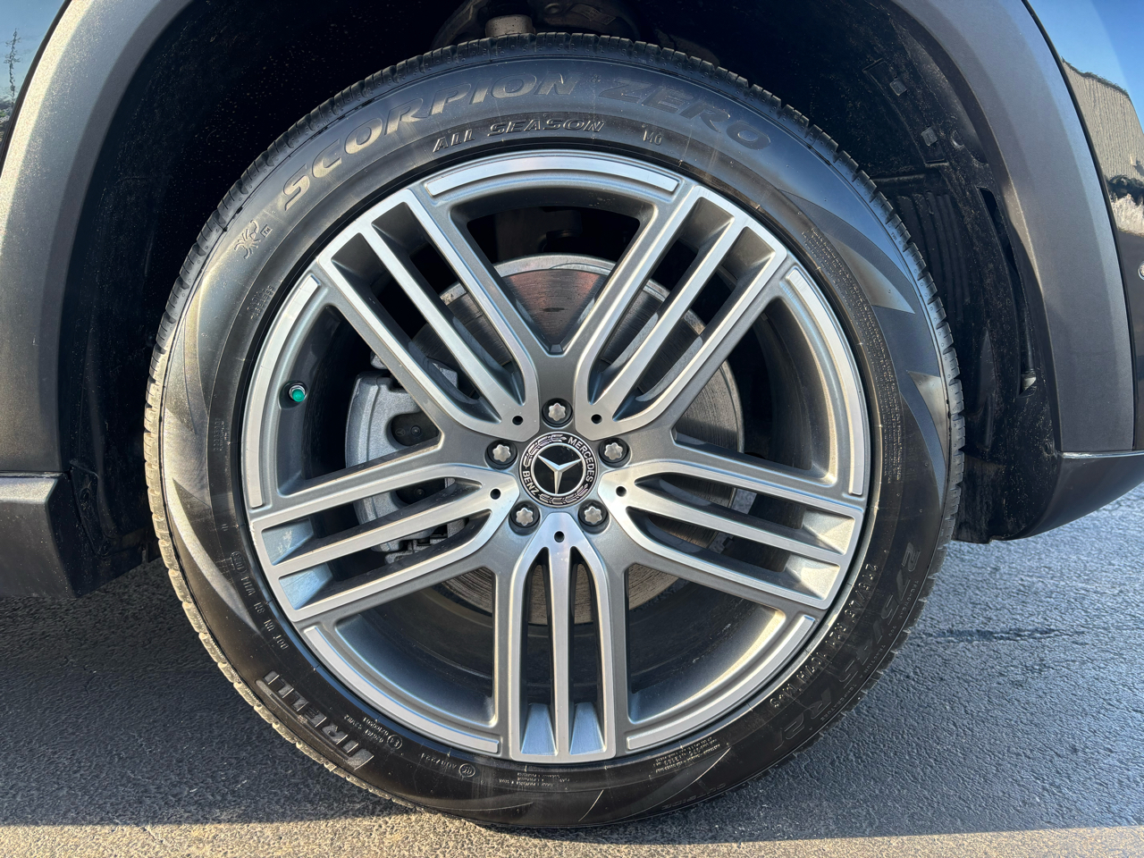 Mercedes-Benz GLS GLS 450 4MATIC SUV 2023