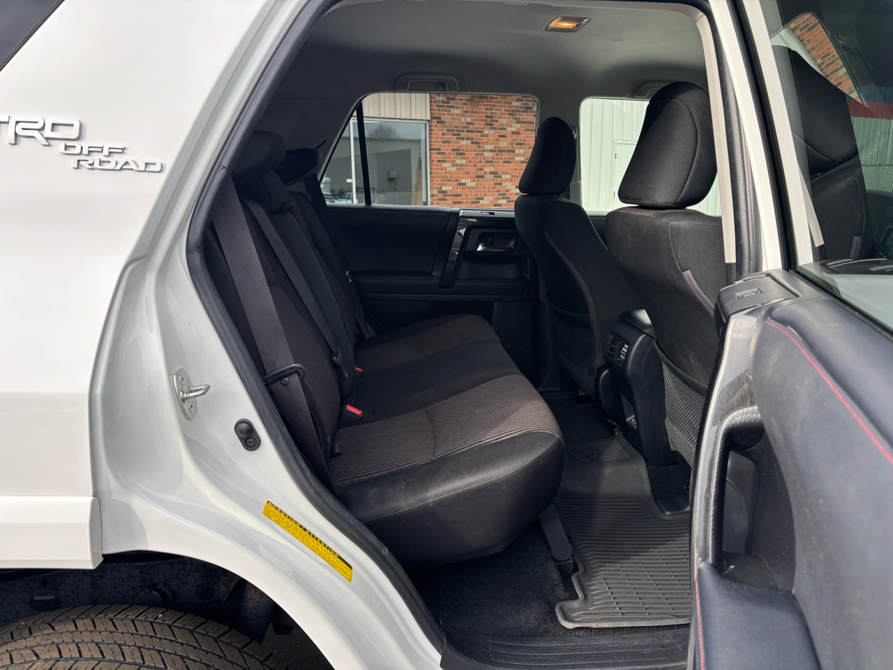 Toyota 4Runner TRD Off Road 4WD (Natl) 2023