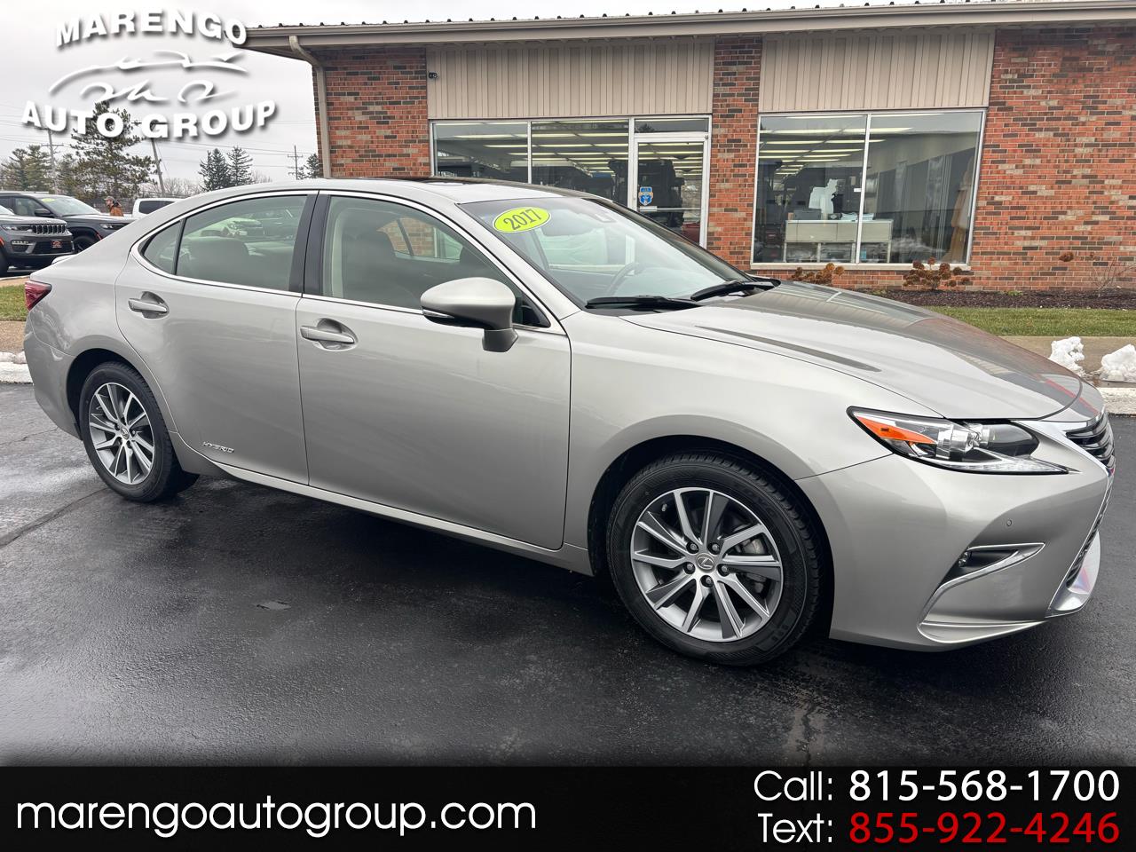 Lexus ES ES 300h FWD 2017