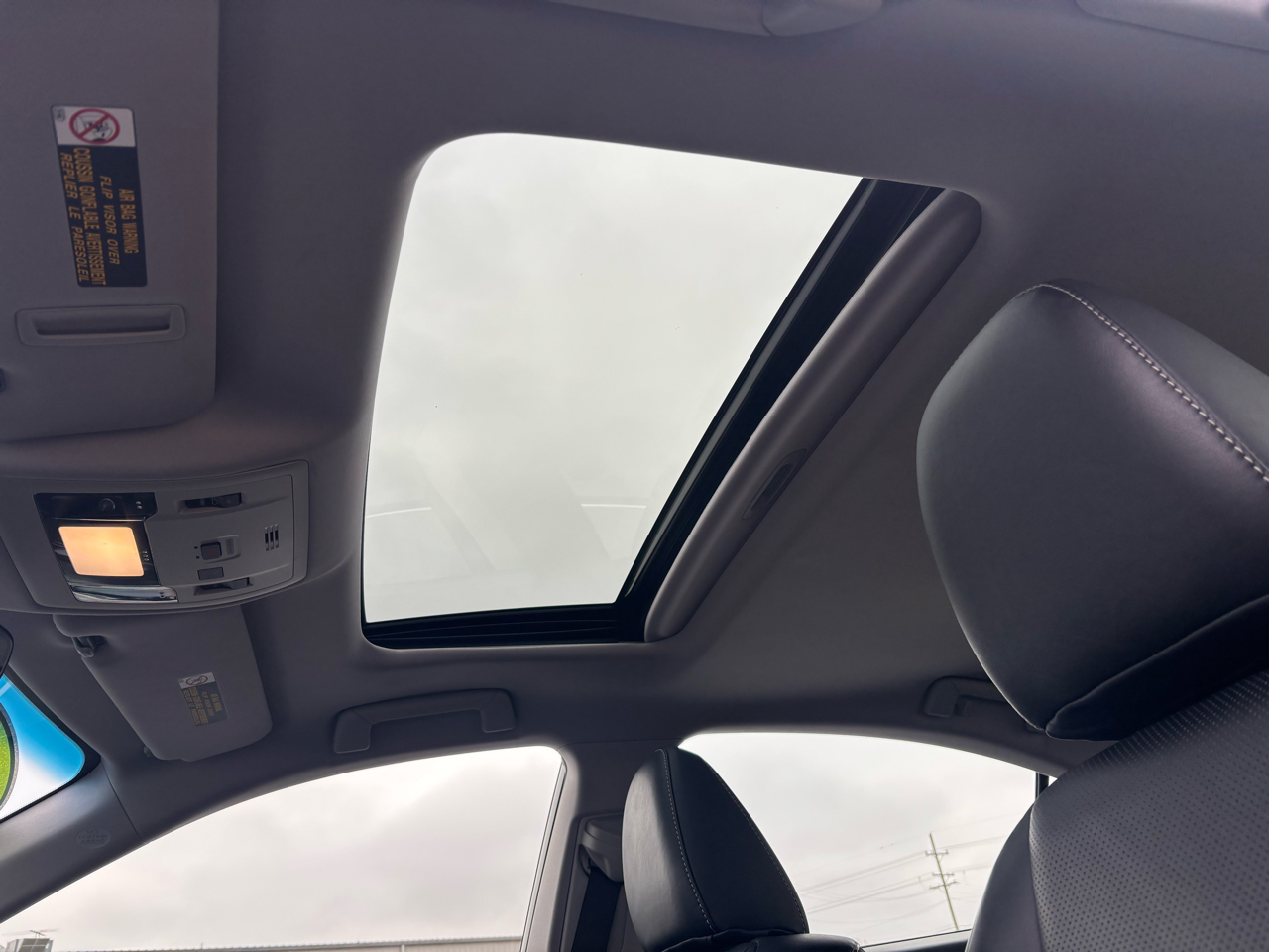 Lexus ES ES 300h FWD 2017