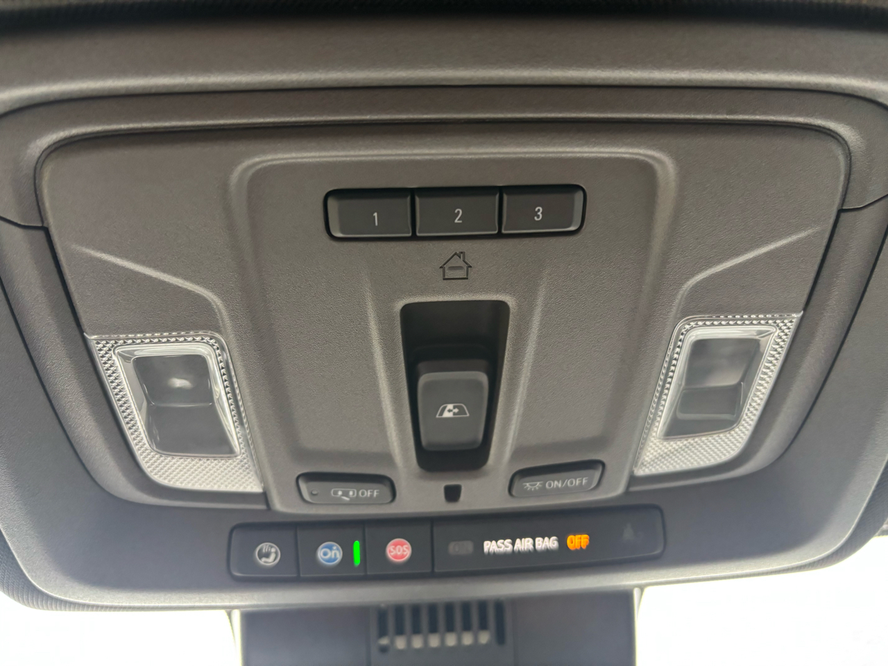 Chevrolet Silverado 1500 4WD Crew Cab 147" RST 2023