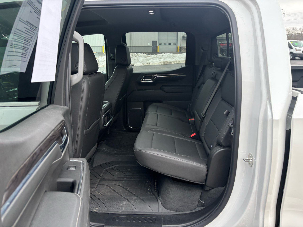 Chevrolet Silverado 1500 4WD Crew Cab 147" LTZ 2024