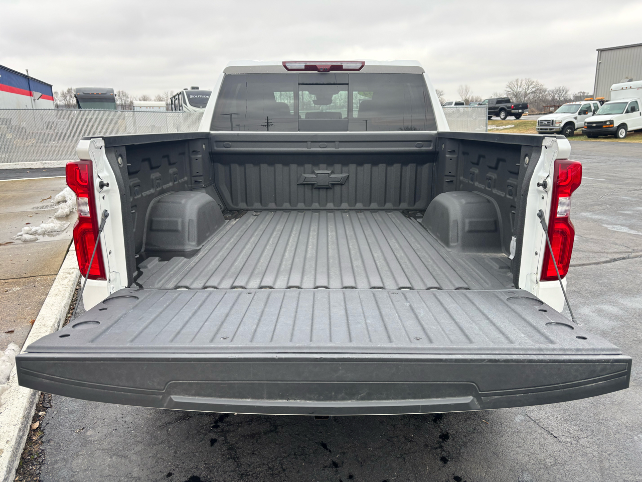 Chevrolet Silverado 1500 4WD Crew Cab 147" LTZ 2024