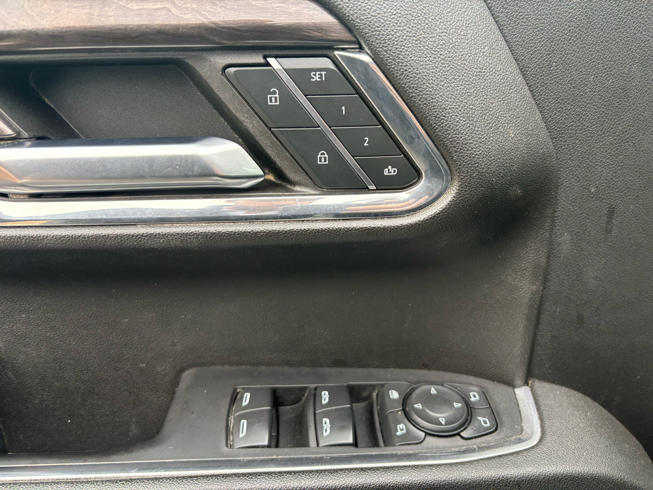 Chevrolet Silverado 1500 4WD Crew Cab 147" LTZ 2024