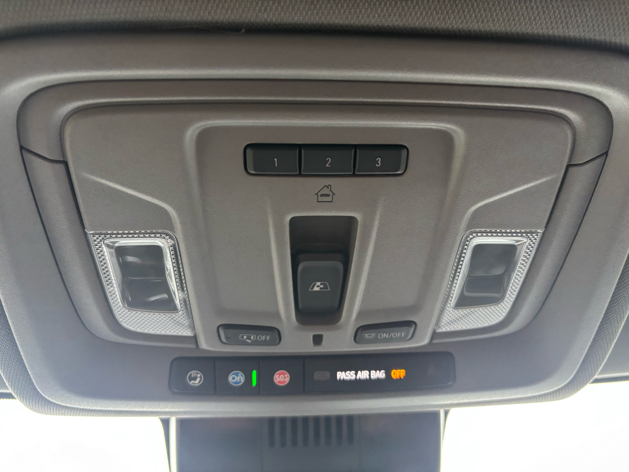 Chevrolet Silverado 1500 4WD Crew Cab 147" LTZ 2024