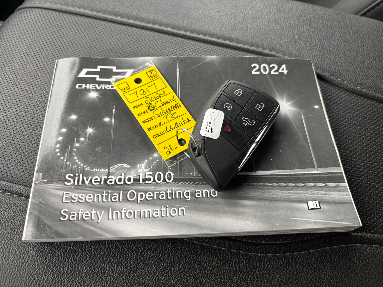 Chevrolet Silverado 1500 4WD Crew Cab 147" LTZ 2024