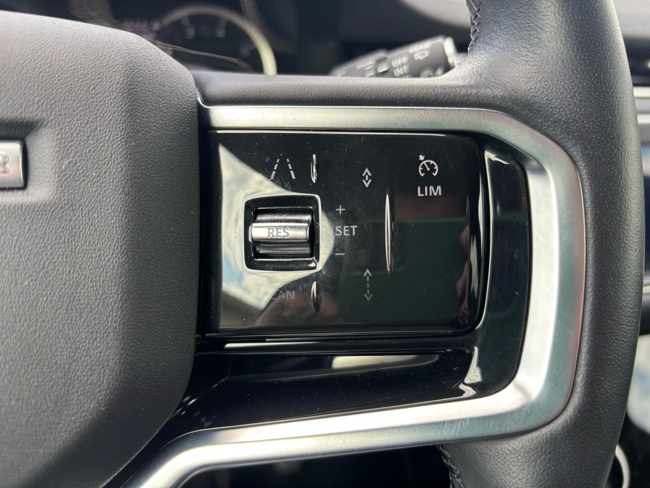 Land Rover Range Rover Evoque R-Dynamic S AWD 2023