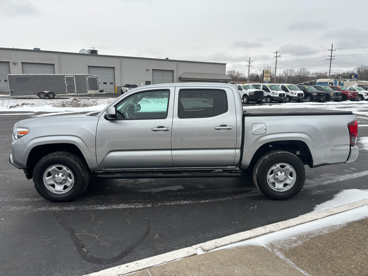 Toyota Tacoma 4WD SR Double Cab 5' Bed V6 AT (Natl) 2023