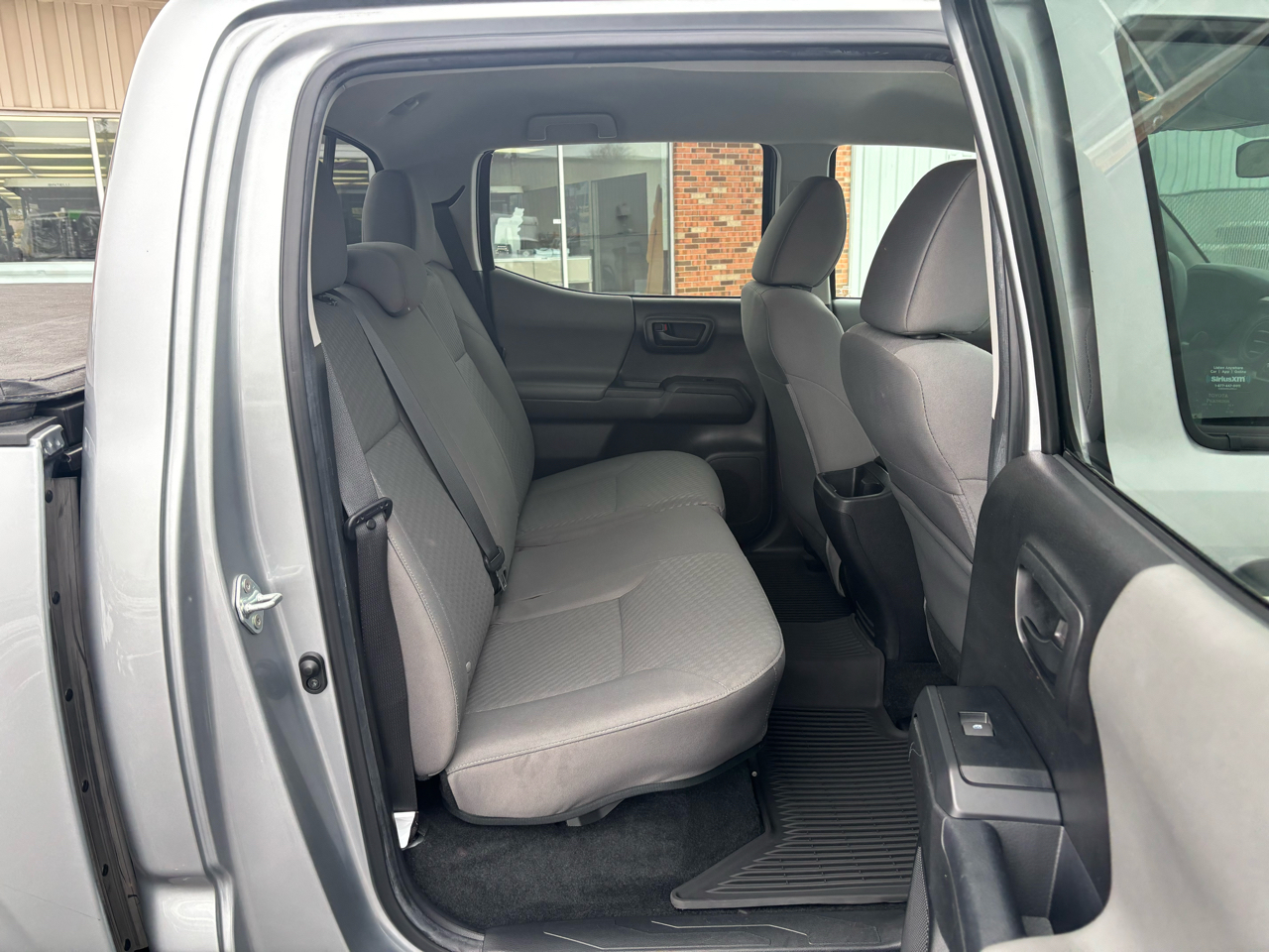 Toyota Tacoma 4WD SR Double Cab 5' Bed V6 AT (Natl) 2023