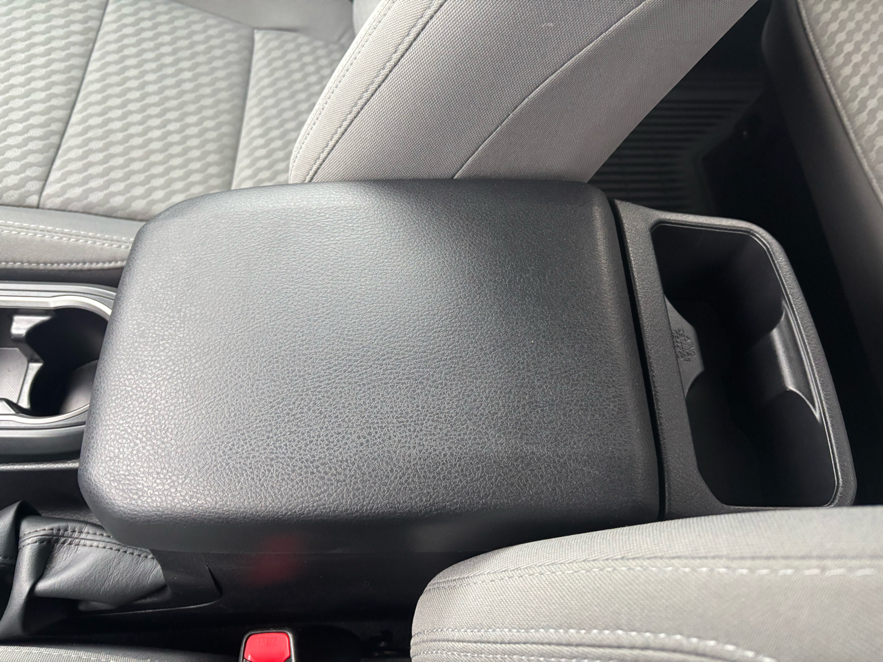 Toyota Tacoma 4WD SR Double Cab 5' Bed V6 AT (Natl) 2023