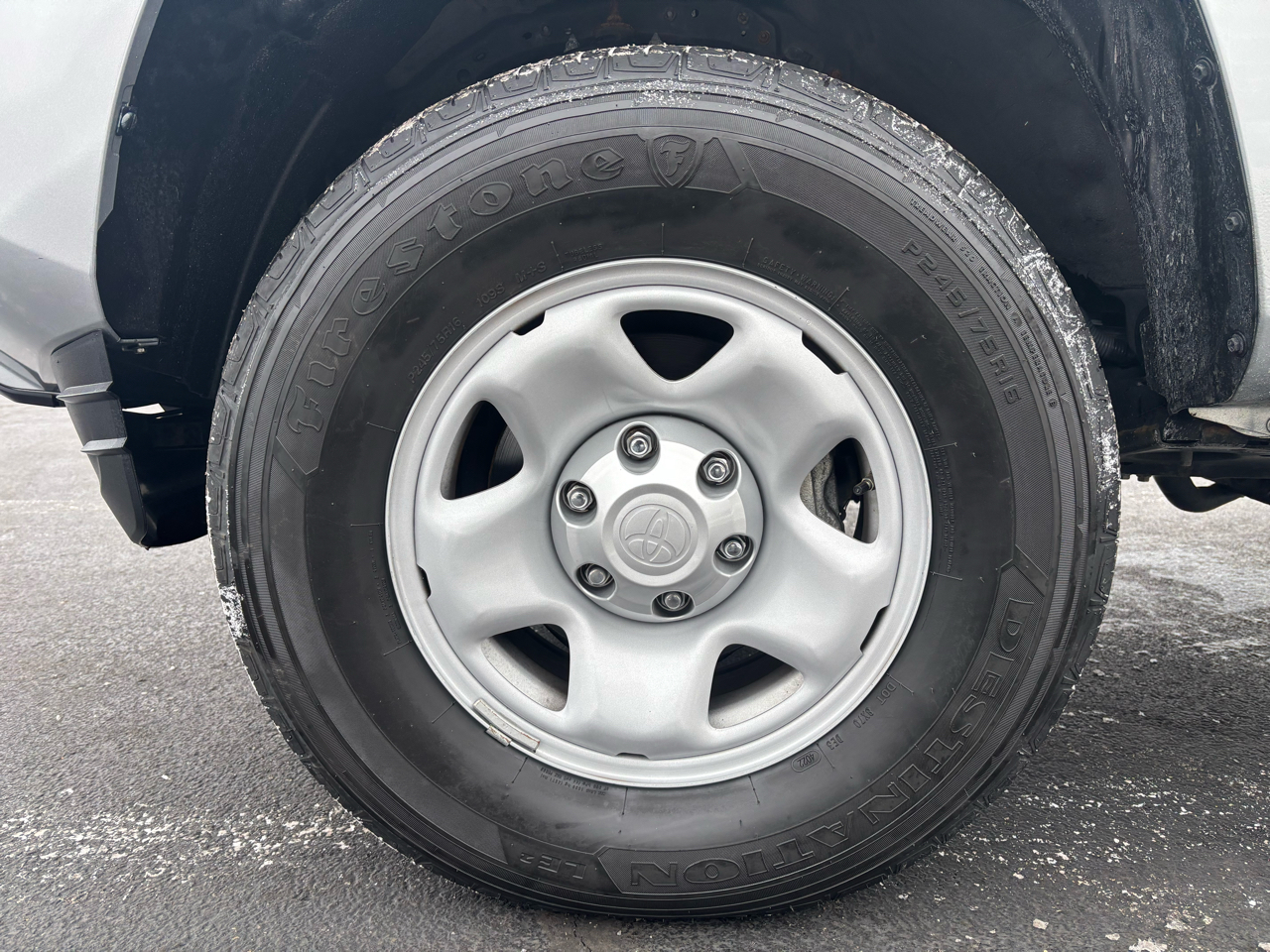 Toyota Tacoma 4WD SR Double Cab 5' Bed V6 AT (Natl) 2023