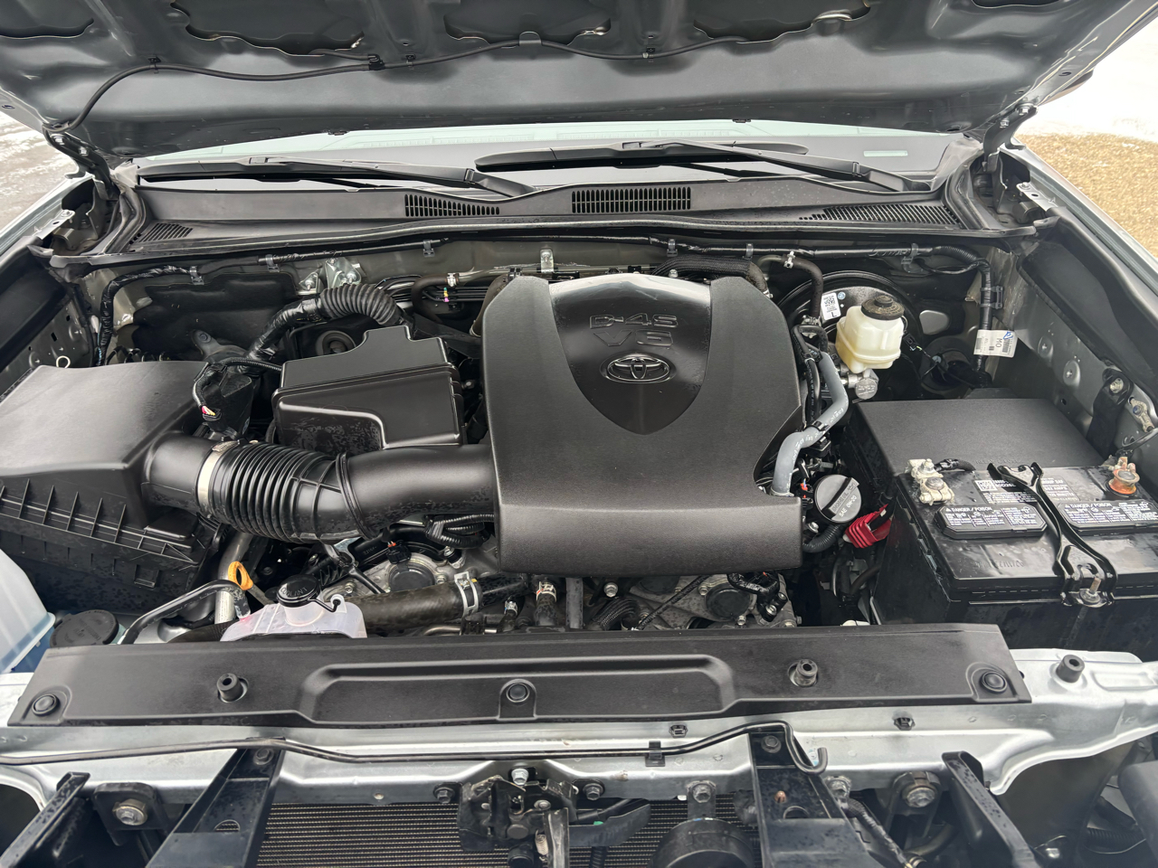 Toyota Tacoma 4WD SR Double Cab 5' Bed V6 AT (Natl) 2023