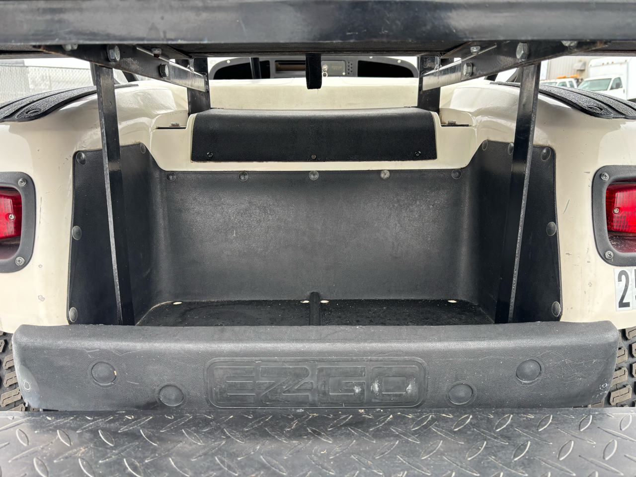 EZ-GO Golf Cart  2013