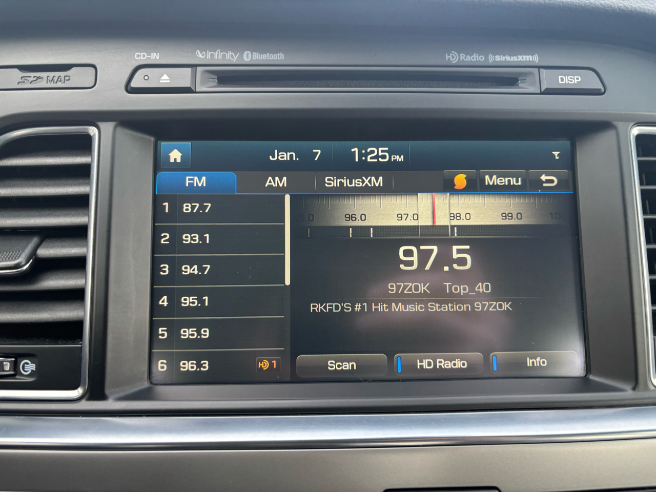 Hyundai Sonata 4dr Sdn 2.4L Limited 2016