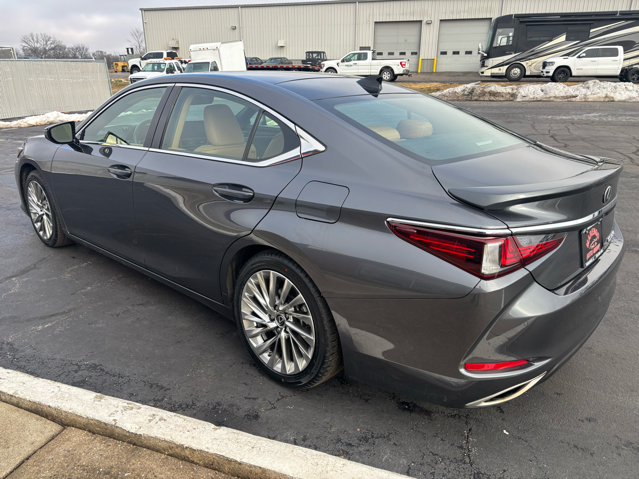 Lexus ES ES 350 Luxury FWD 2023