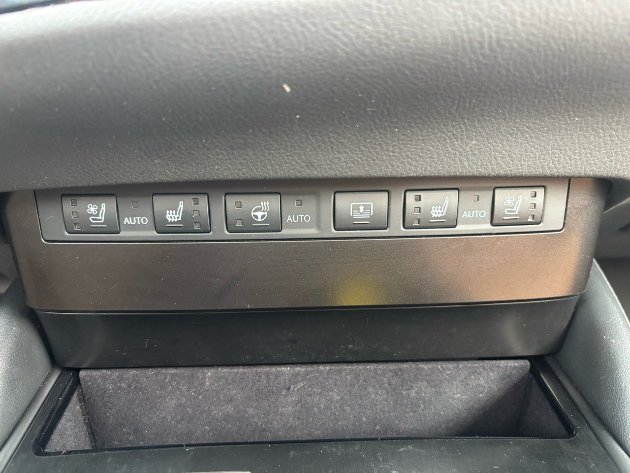 Lexus ES ES 350 Luxury FWD 2023