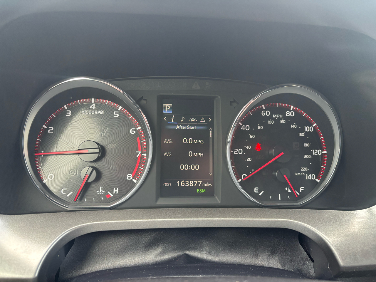 Toyota RAV4 SE AWD (Natl) 2018