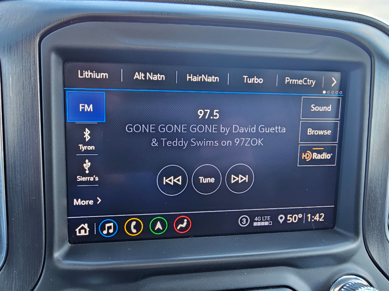 GMC Sierra 1500 4WD Crew Cab 147" AT4 2020