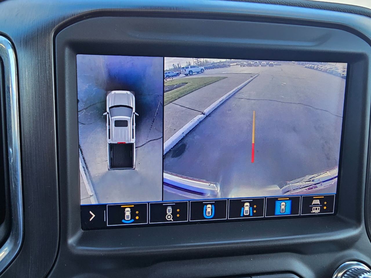 GMC Sierra 1500 4WD Crew Cab 147" AT4 2020