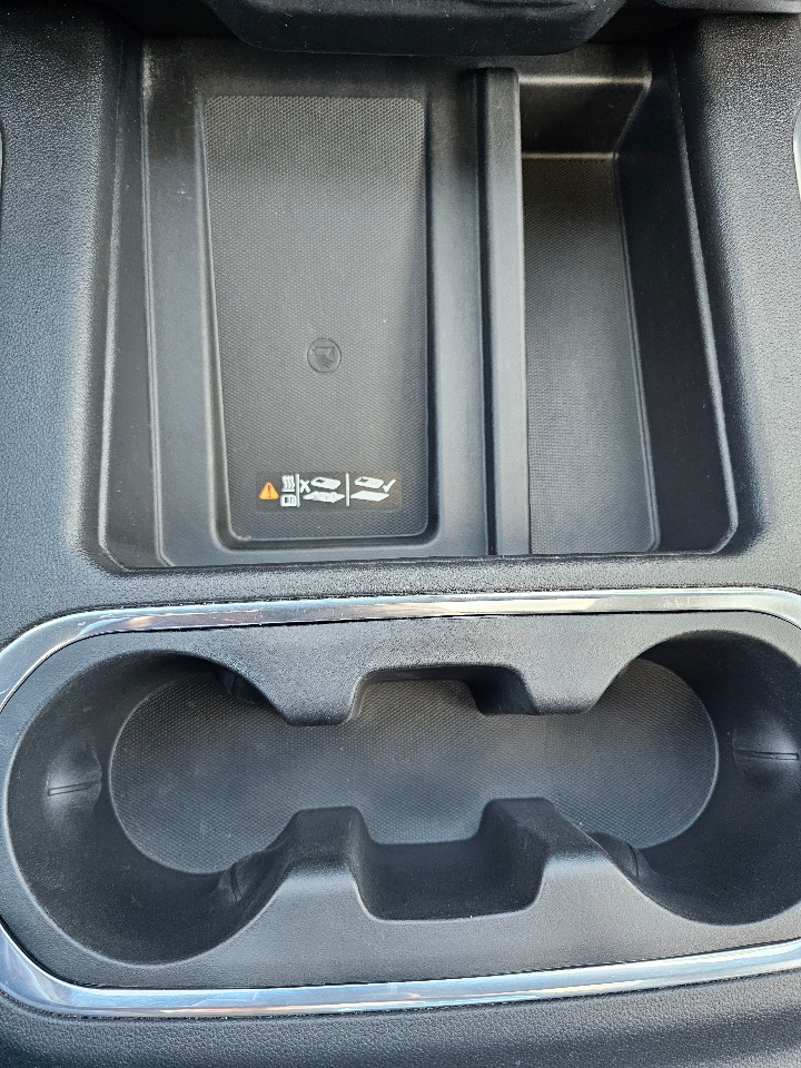 GMC Sierra 1500 4WD Crew Cab 147" AT4 2020