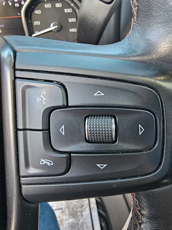 GMC Sierra 1500 4WD Crew Cab 147" AT4 2020