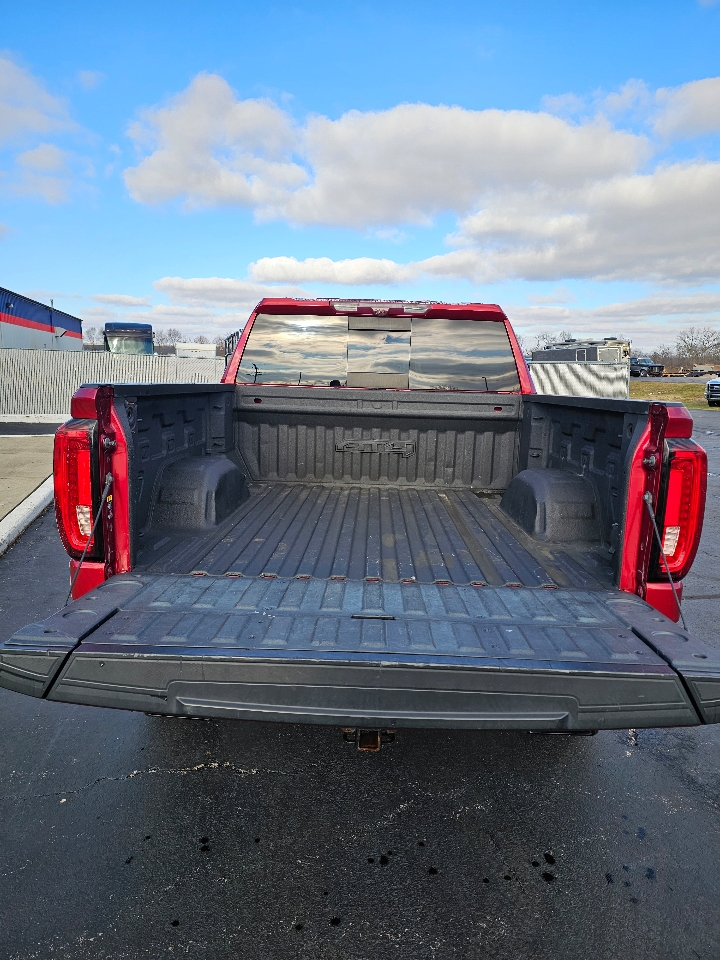 GMC Sierra 1500 4WD Crew Cab 147" AT4 2020