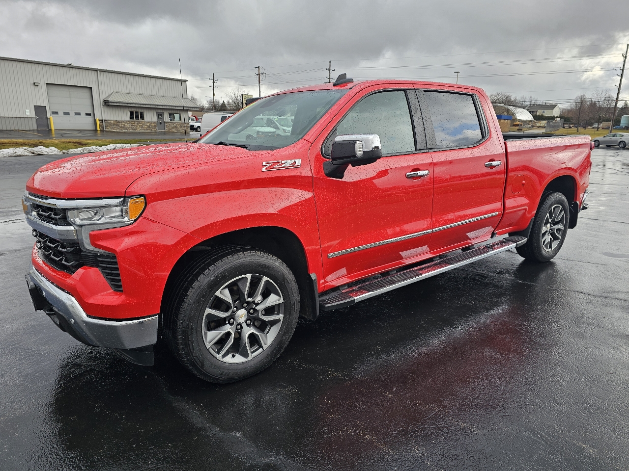 Chevrolet Silverado 1500 4WD Crew Cab 157" LT 2024