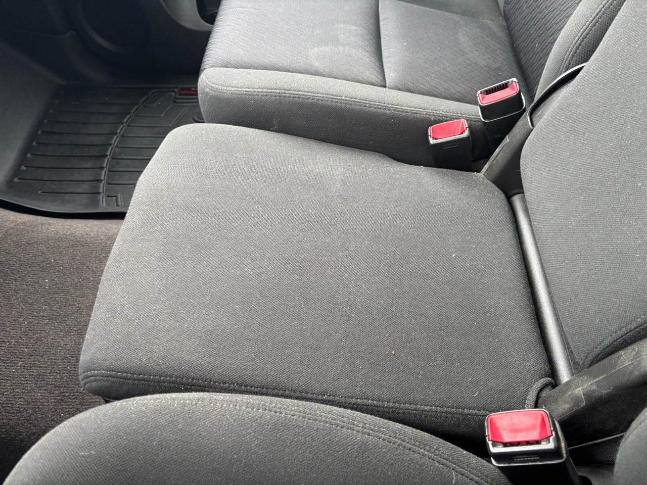 Chevrolet Silverado 1500 4WD Reg Cab 119.0" LT 2012